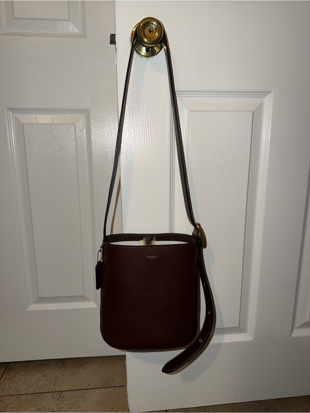 Coach Bleecker Bucket Bag 21